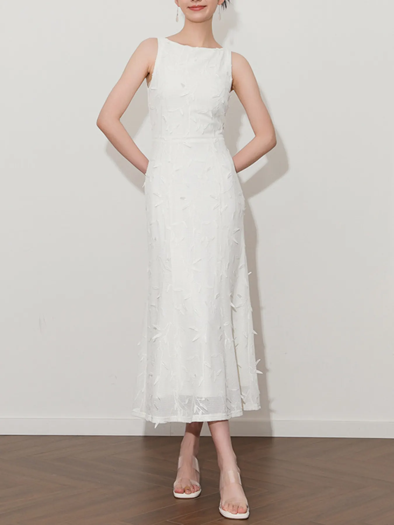 Sleeveless Floral Applique Midi Dress